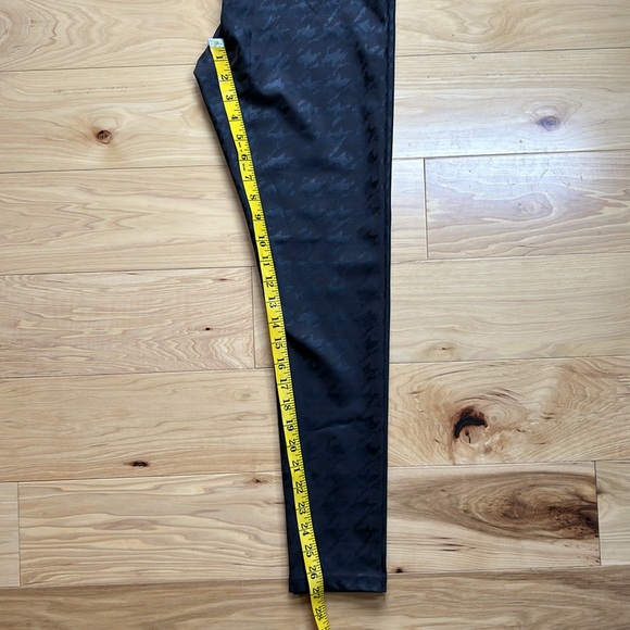 Simply Vera Vera Wang Brown High Waisted Leggings | Size Medium - Picture 5 of 6